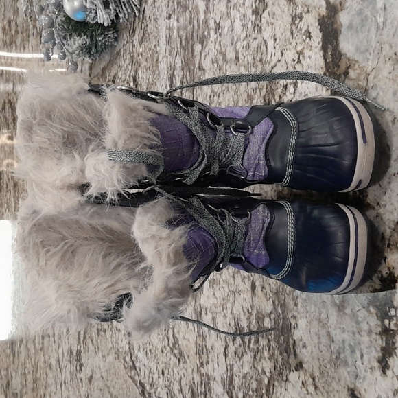 Sorel boots - Picture 4 of 13